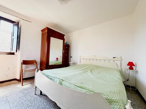 casa indipendente in vendita a Villa Basilica in zona Boveglio