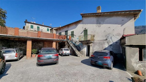 casa indipendente in vendita a Villa Basilica in zona Botticino