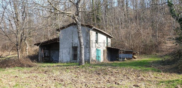 casa indipendente in vendita a Villa Collemandina