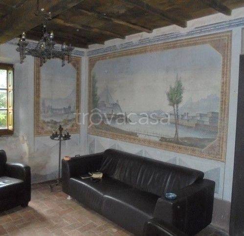 casa indipendente a Fabbriche di Vergemoli in zona Fabbriche di Vallico