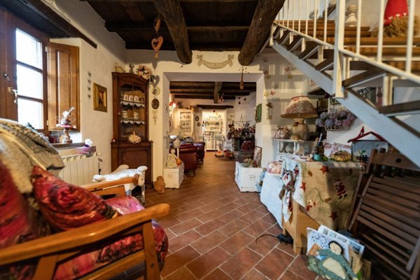 casa indipendente in vendita a Fabbriche di Vergemoli