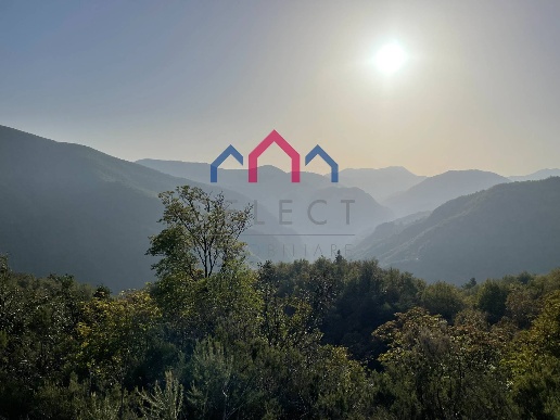 casa indipendente in vendita a Fabbriche di Vergemoli