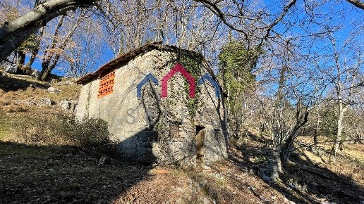 casale in vendita a Fabbriche di Vergemoli