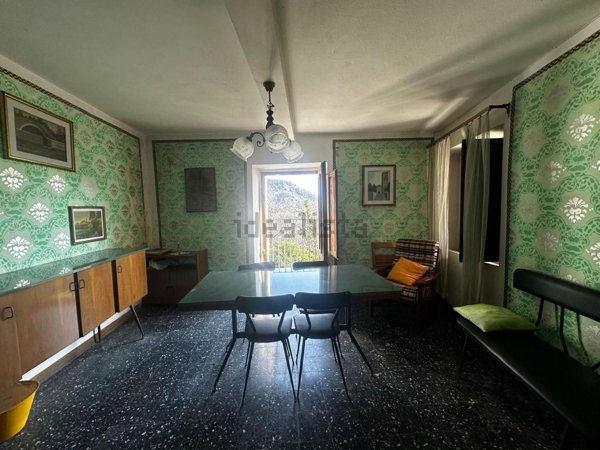 casa indipendente in vendita a Fabbriche di Vergemoli in zona Vergemoli