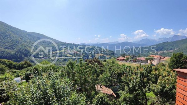 appartamento in vendita a Sillano Giuncugnano in zona Sillano