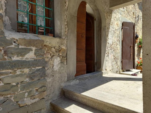 appartamento in vendita a Sillano Giuncugnano in zona Metello