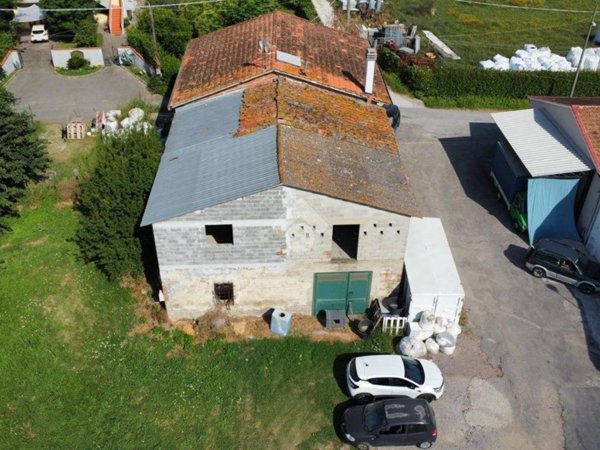 casa indipendente in vendita ad Agliana