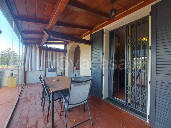 casa indipendente in vendita ad Agliana in zona Ferruccia