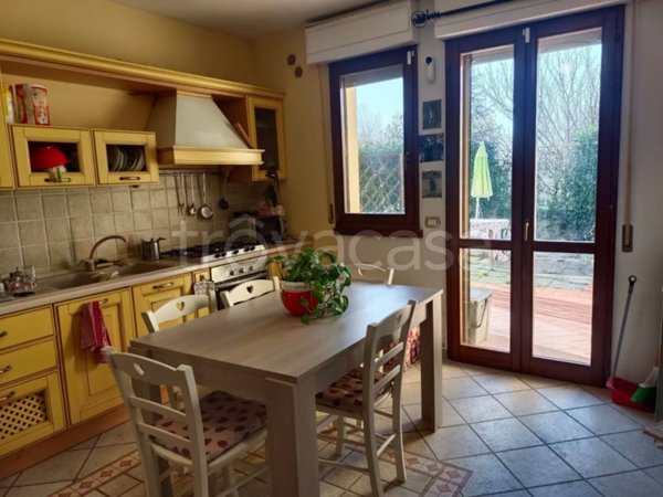appartamento in vendita ad Agliana in zona Ferruccia