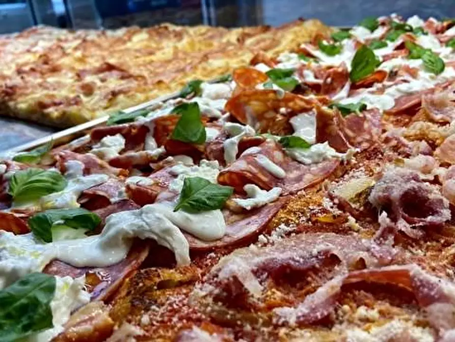 negozio in vendita ad Agliana