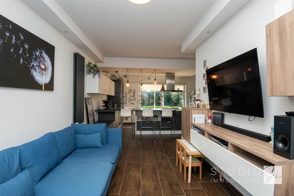 pentavano in vendita ad Agliana