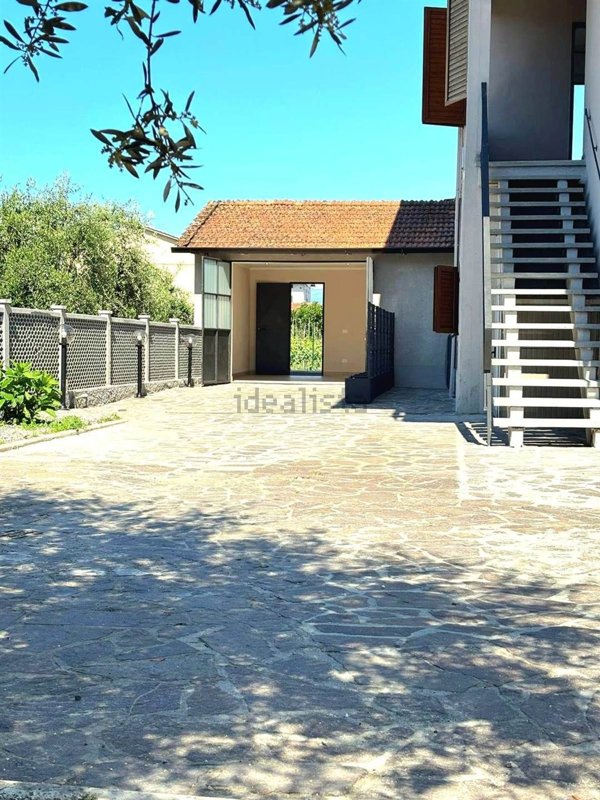 appartamento in vendita ad Agliana in zona San Michele