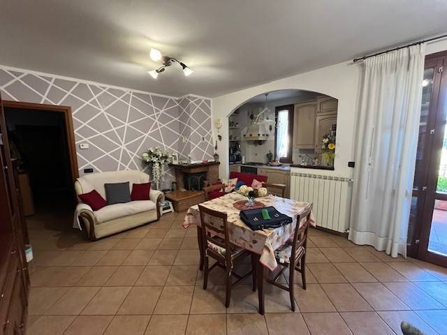 appartamento in vendita ad Agliana in zona San Niccolò
