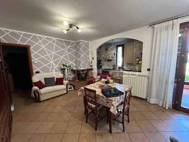 appartamento in vendita ad Agliana in zona San Niccolò