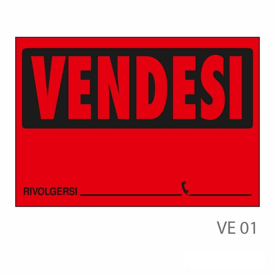 locale commerciale in vendita ad Agliana