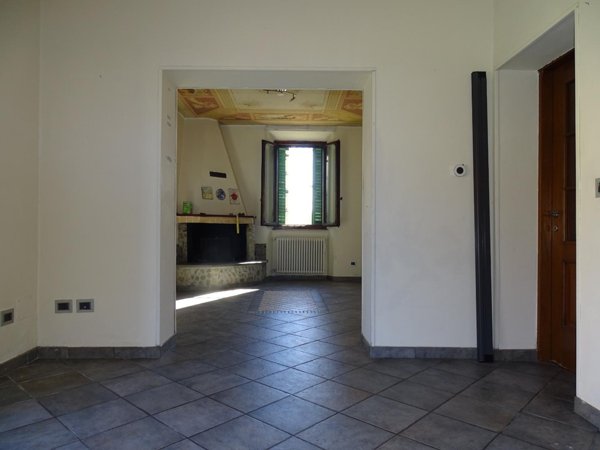 casa indipendente in vendita ad Agliana in zona Spedalino