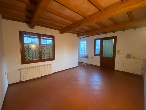 casa indipendente in vendita ad Agliana in zona San Michele