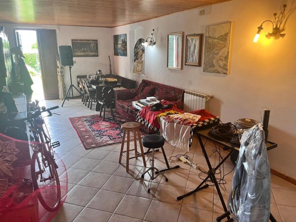 casa indipendente in vendita ad Agliana