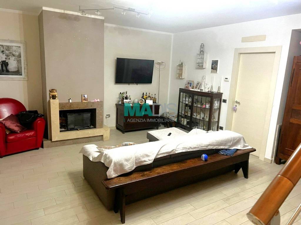 appartamento in vendita ad Agliana in zona Spedalino