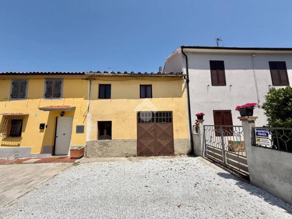 casa indipendente in vendita ad Agliana