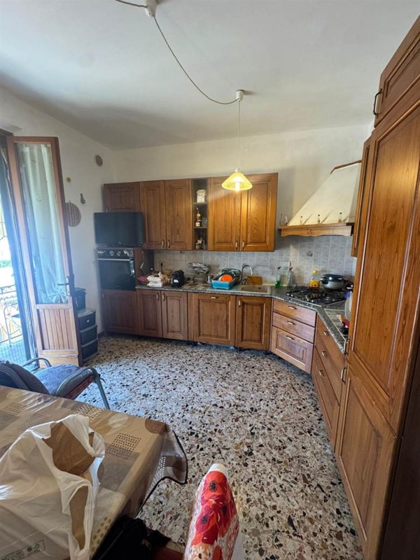 appartamento in vendita ad Agliana in zona Spedalino