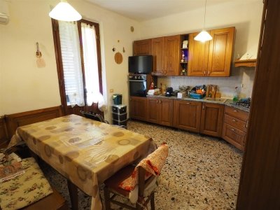 appartamento in vendita ad Agliana in zona Spedalino