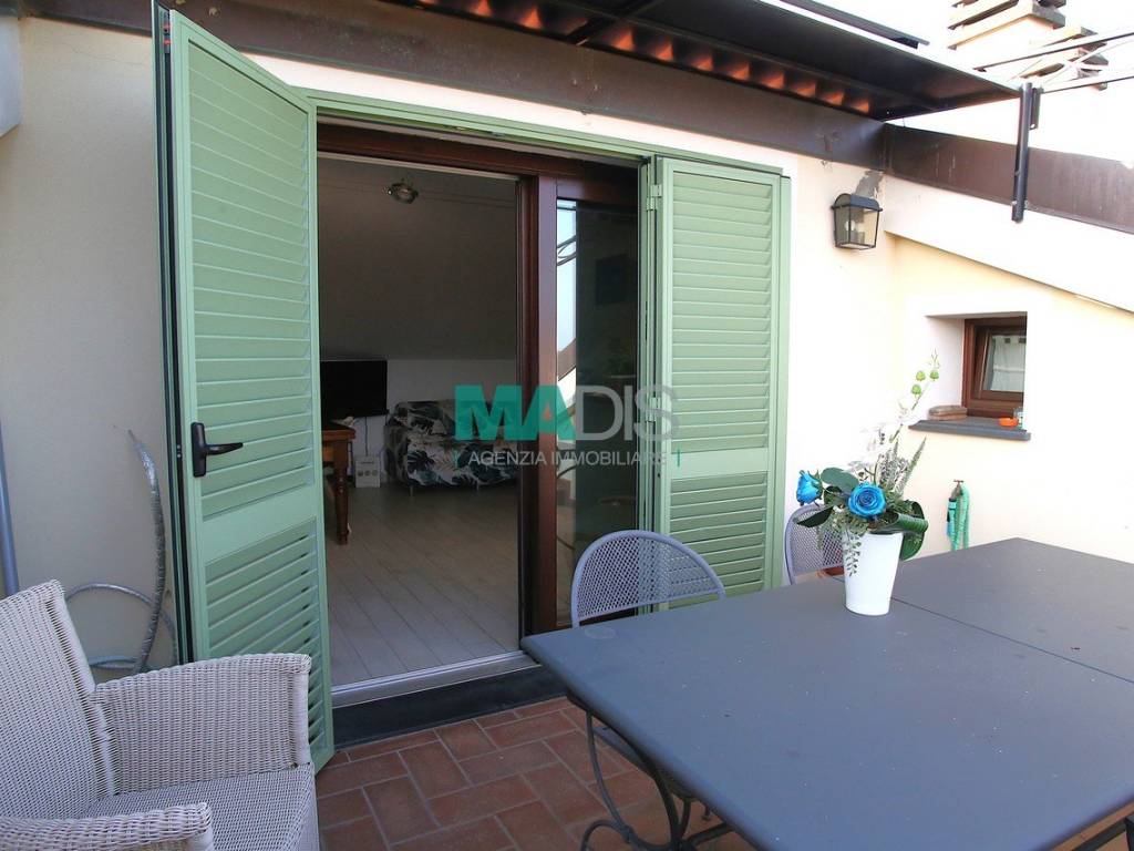 appartamento in vendita ad Agliana in zona Spedalino
