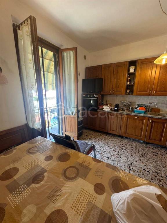 appartamento in vendita ad Agliana in zona Spedalino