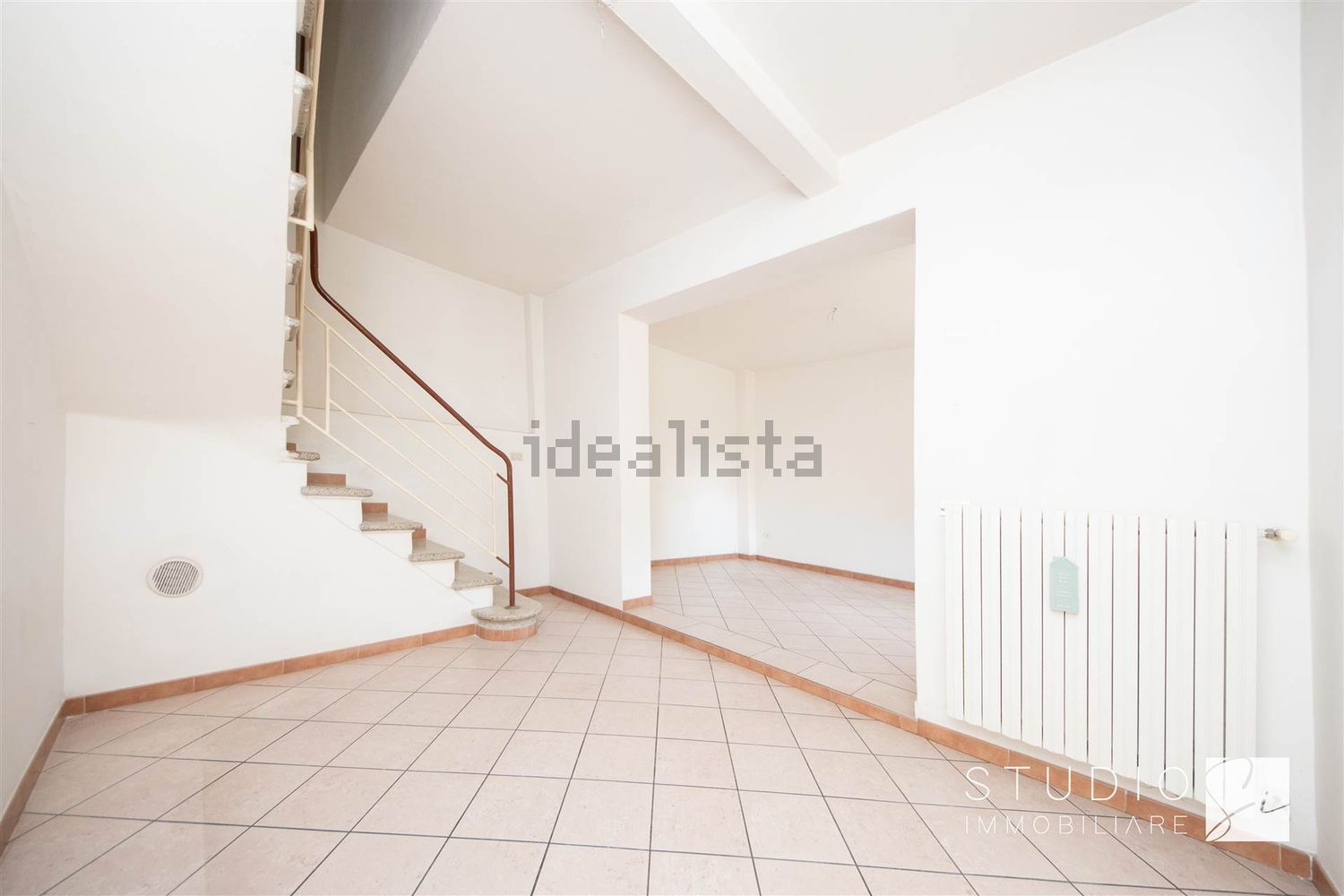 casa indipendente in vendita ad Agliana in zona San Michele