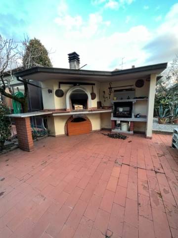 casa indipendente in vendita ad Agliana