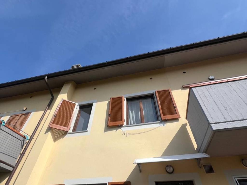 casa indipendente in vendita ad Agliana