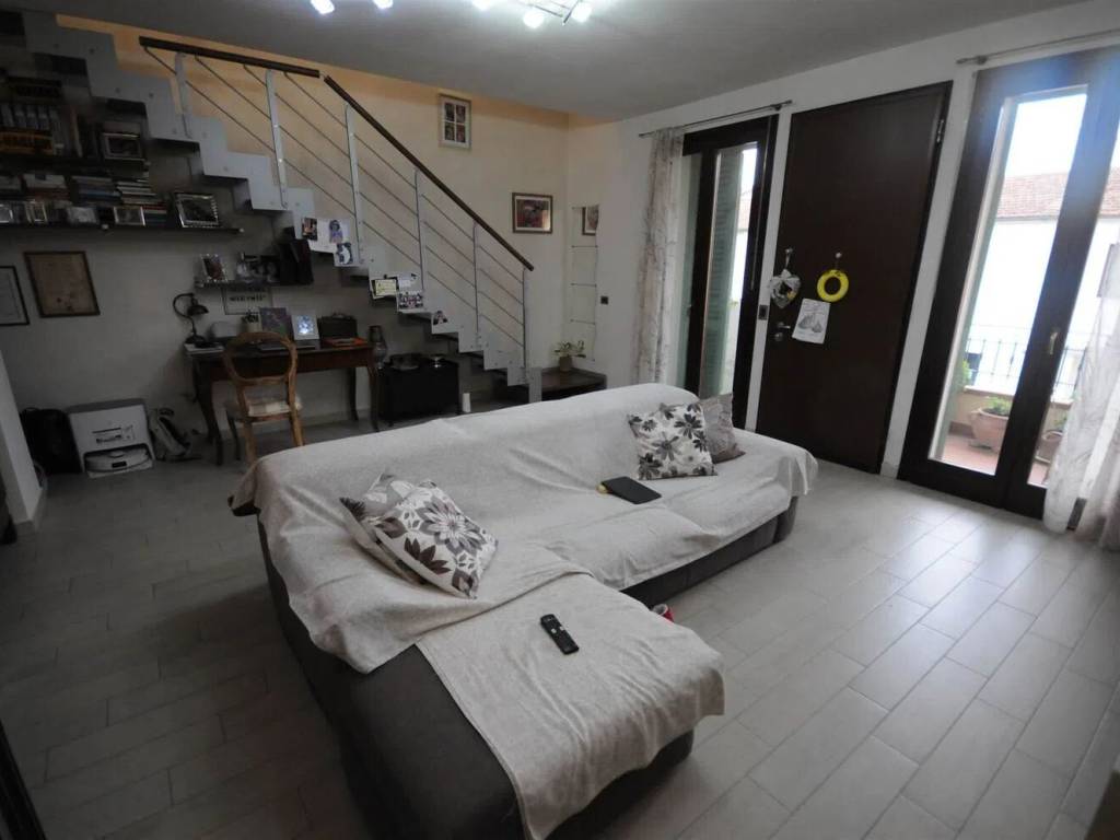 appartamento in vendita ad Agliana in zona Spedalino