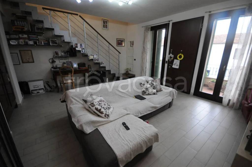 appartamento in vendita ad Agliana in zona Spedalino