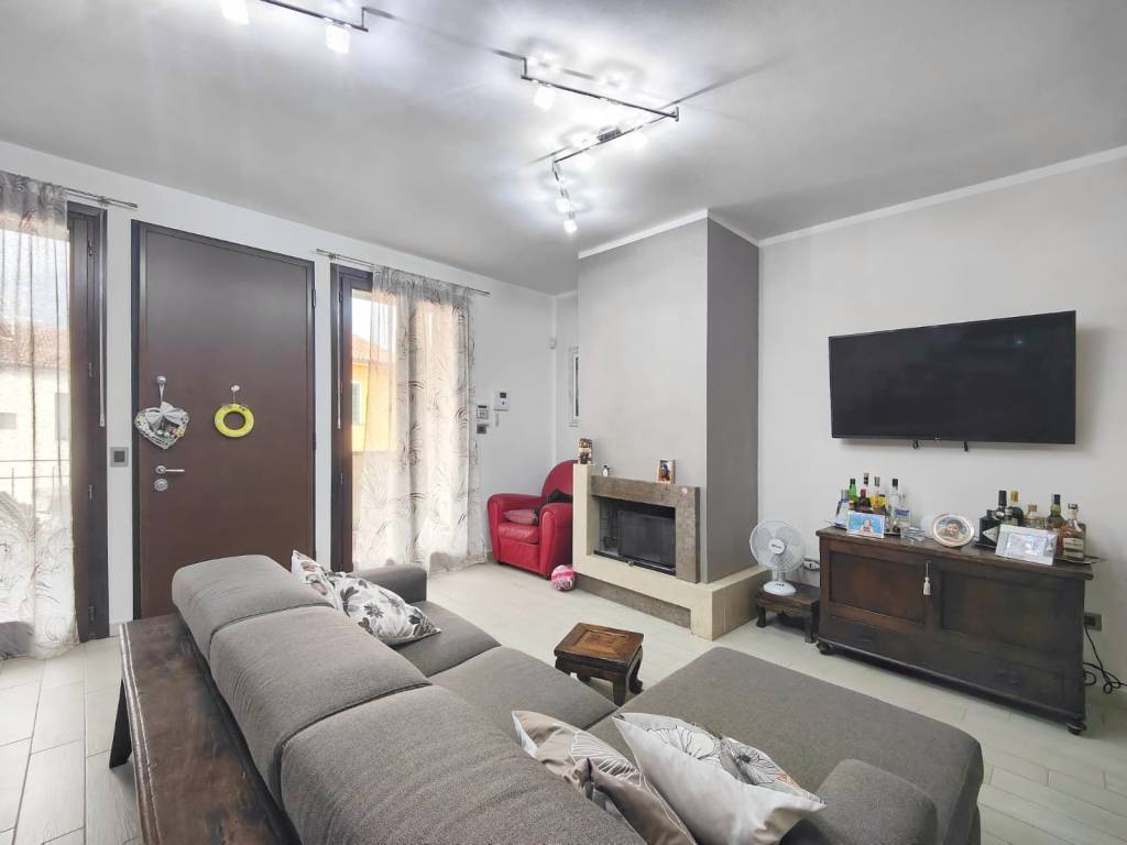 appartamento in vendita ad Agliana in zona Spedalino