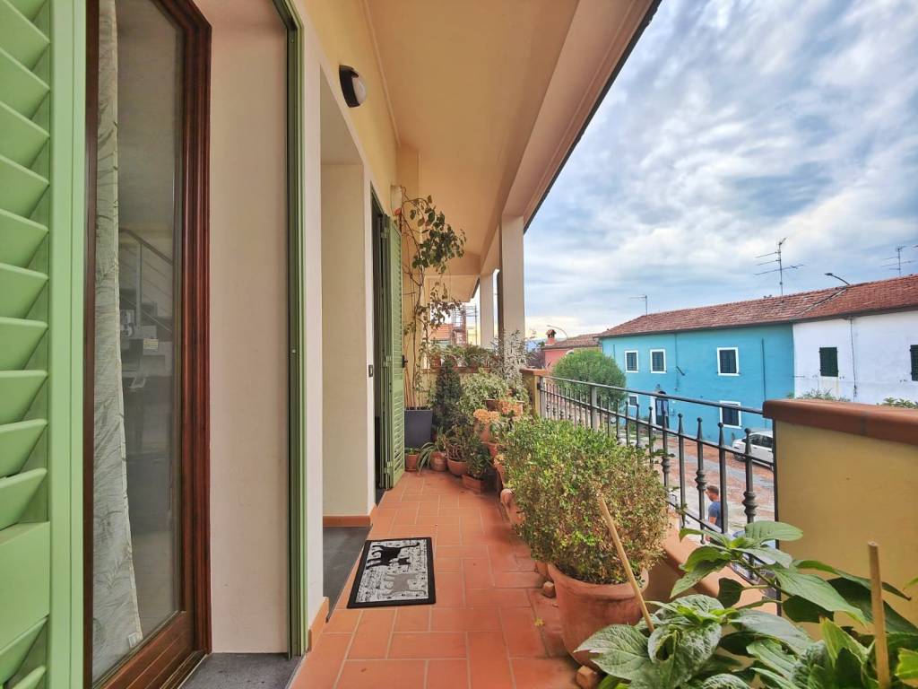 appartamento in vendita ad Agliana in zona Spedalino