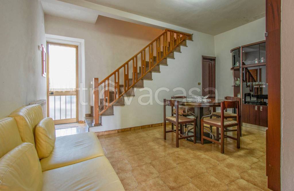 casa indipendente in vendita ad Agliana