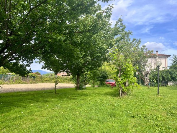 casa indipendente in vendita ad Agliana