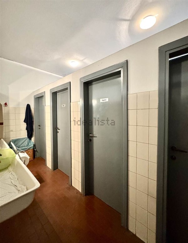 ufficio in vendita ad Agliana