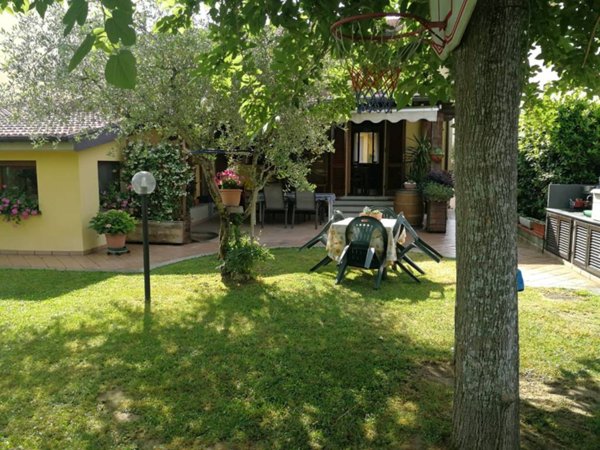 casa indipendente in vendita ad Agliana