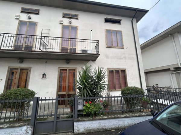 casa indipendente in vendita ad Agliana