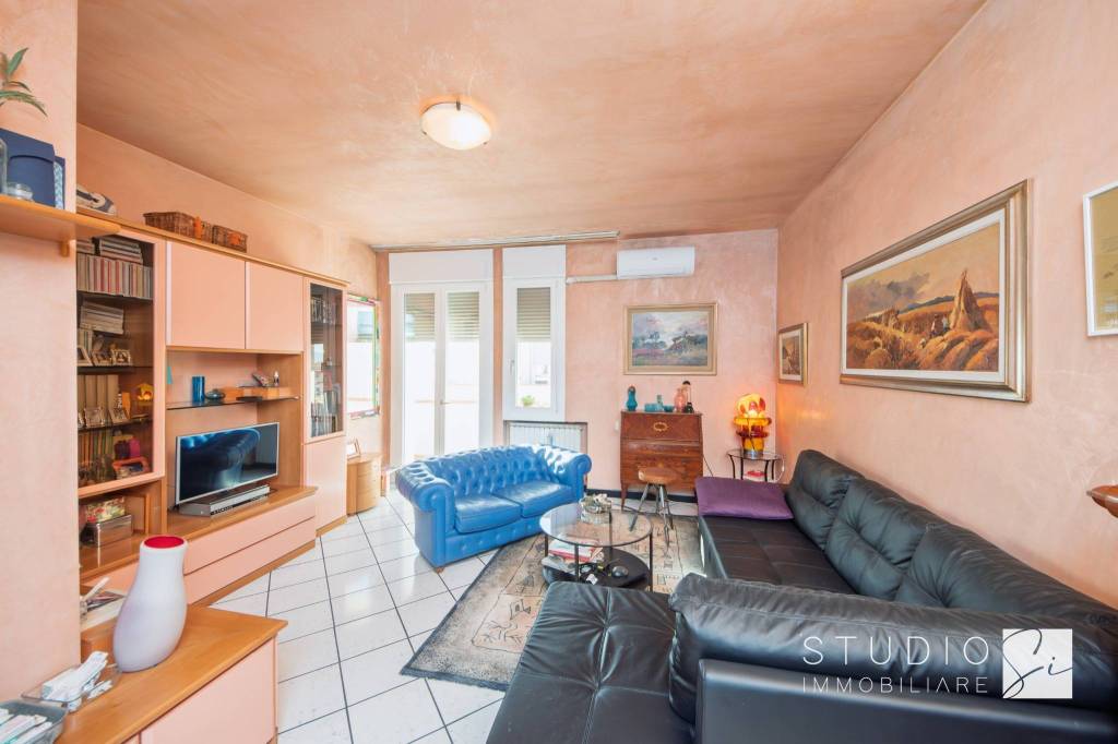 appartamento in vendita ad Agliana in zona San Michele