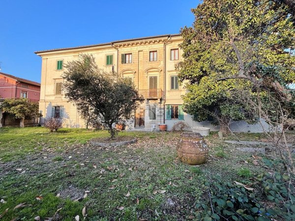 casa indipendente in vendita ad Agliana