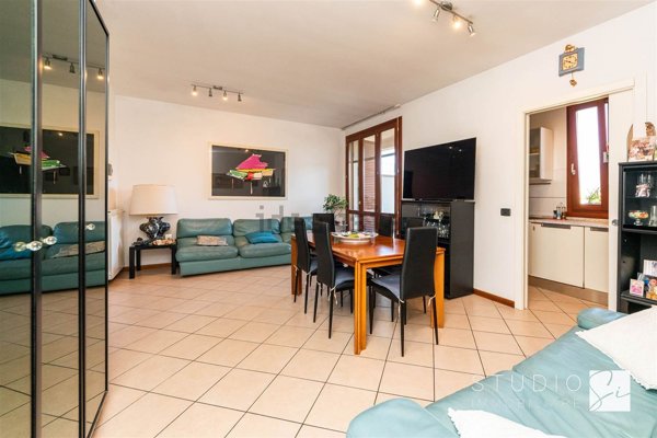 appartamento in vendita ad Agliana in zona San Michele