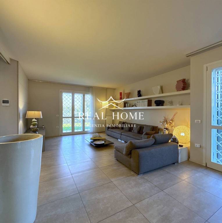 casa indipendente in vendita ad Agliana