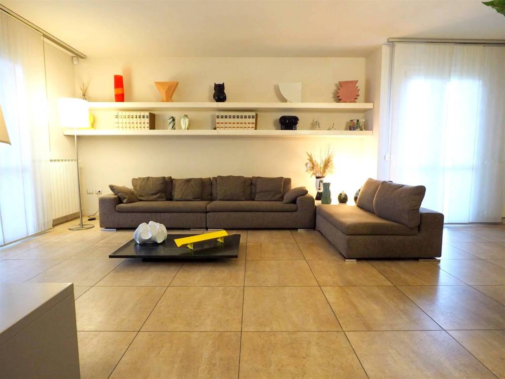 casa indipendente in vendita ad Agliana in zona Spedalino