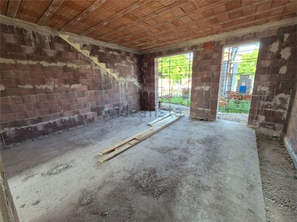 appartamento in vendita ad Agliana in zona Spedalino