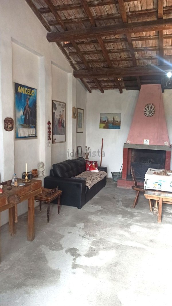 casa indipendente in vendita ad Agliana