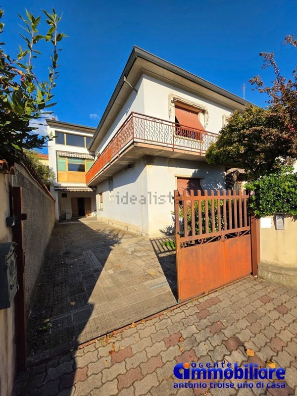 casa indipendente in vendita ad Agliana