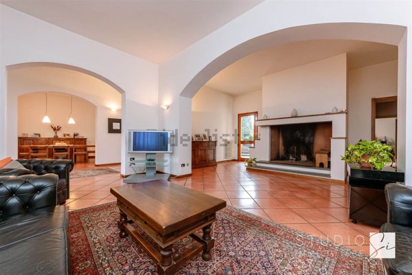 casa indipendente in vendita ad Agliana in zona San Michele