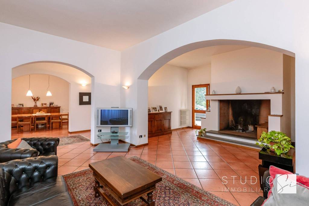 casa indipendente in vendita ad Agliana in zona San Michele